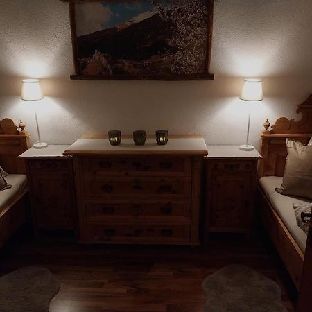 Appartement Burg Laudegg Blick à Faggen Extérieur photo